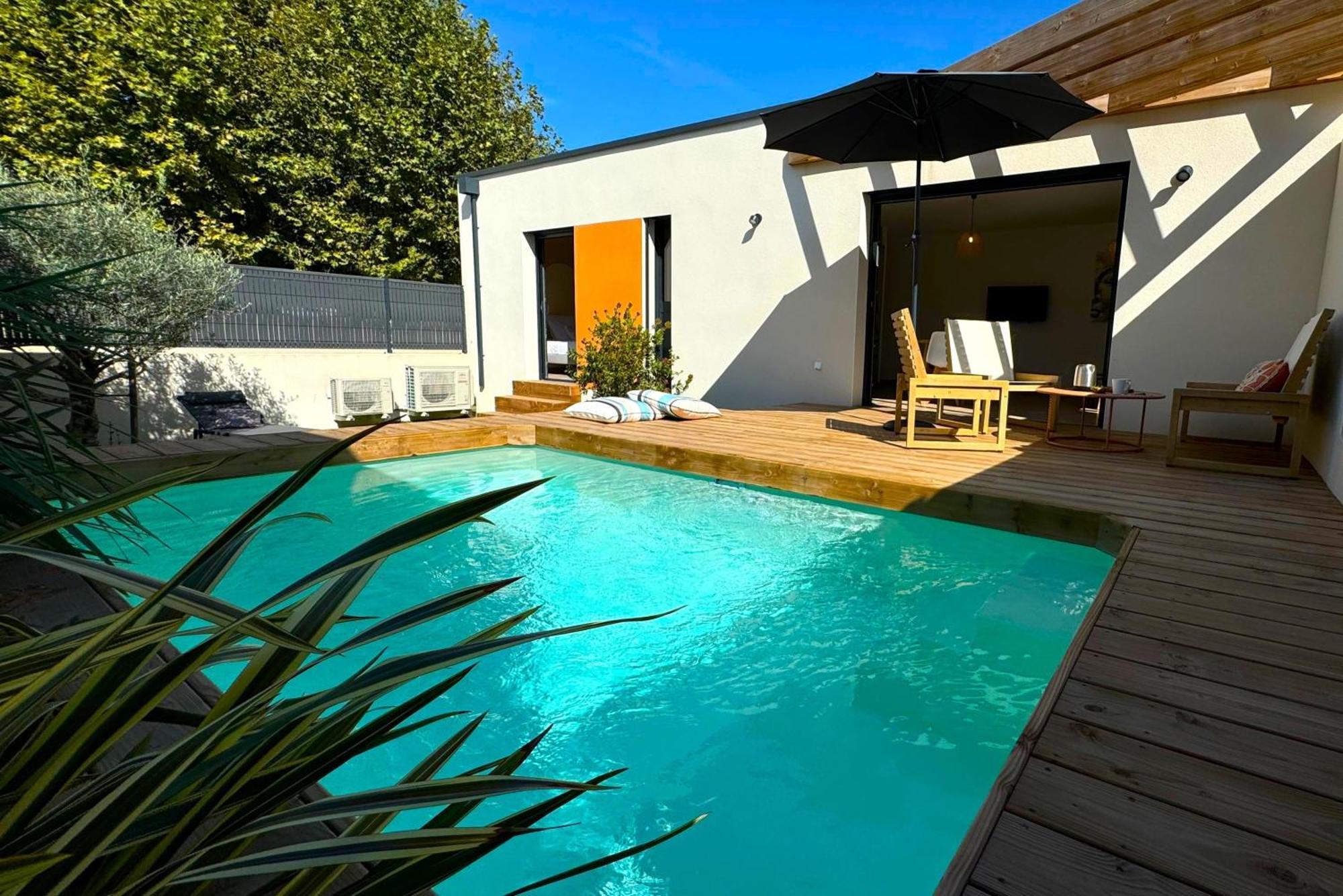 Daya Lodge. L'Isle-sur-la-Sorgue Kültér fotó