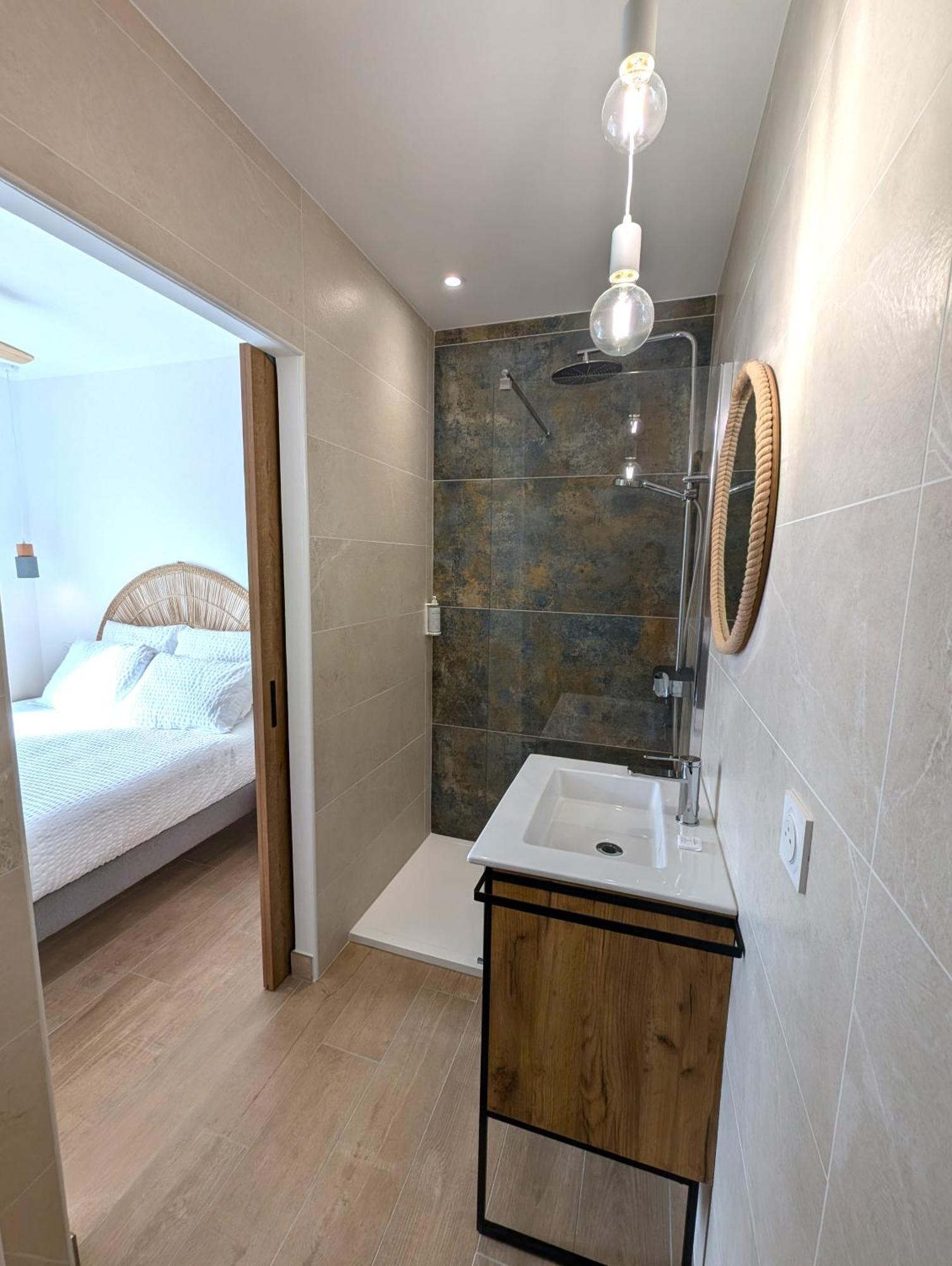 Daya Lodge. L'Isle-sur-la-Sorgue Kültér fotó