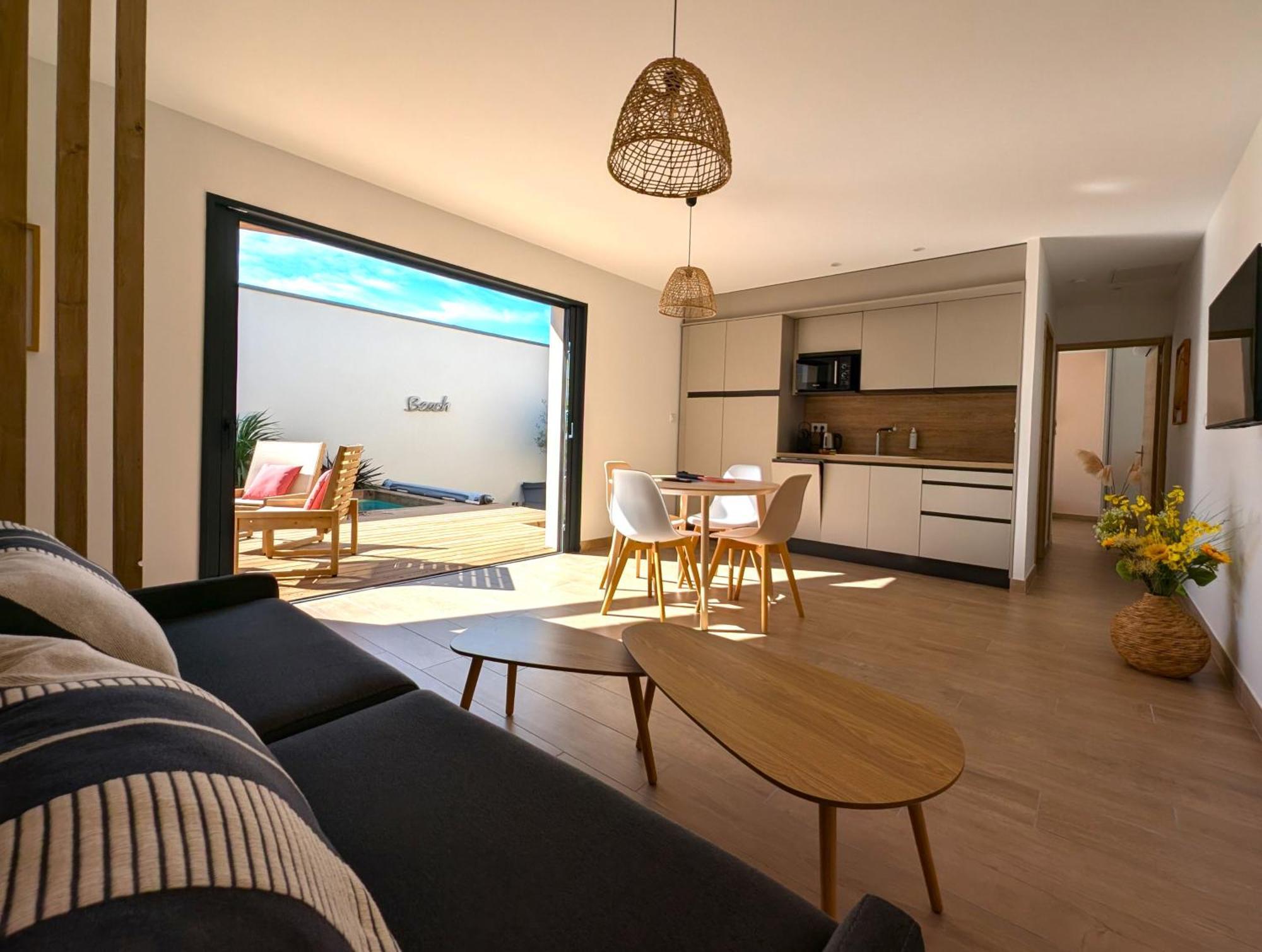 Daya Lodge. L'Isle-sur-la-Sorgue Kültér fotó